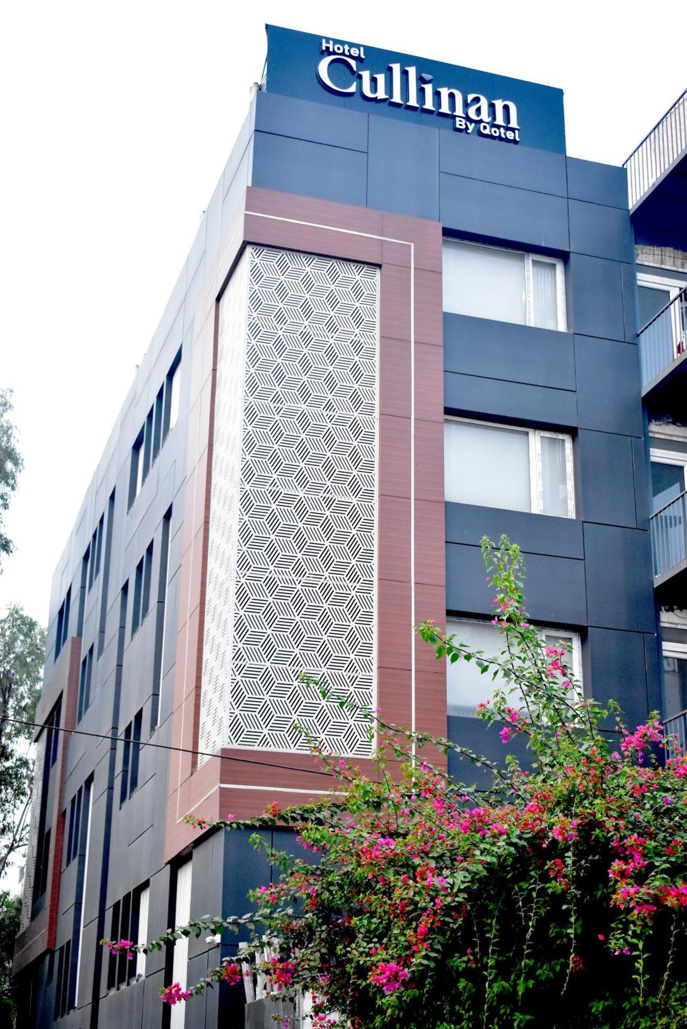 Hotel Cullinan By Qotel Janakpuri Deli Exterior foto