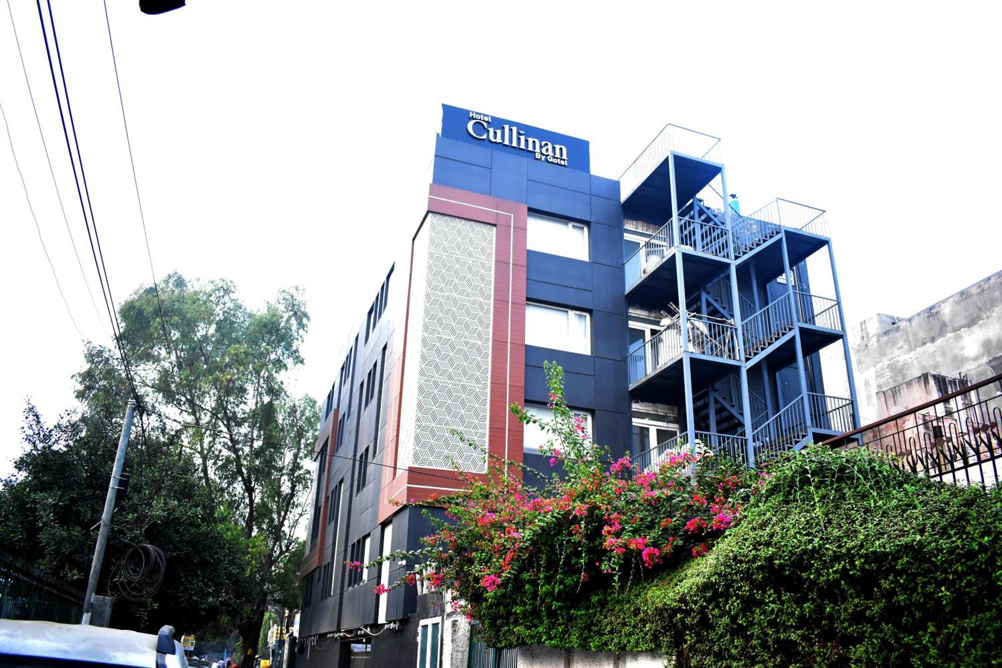 Hotel Cullinan By Qotel Janakpuri Deli Exterior foto