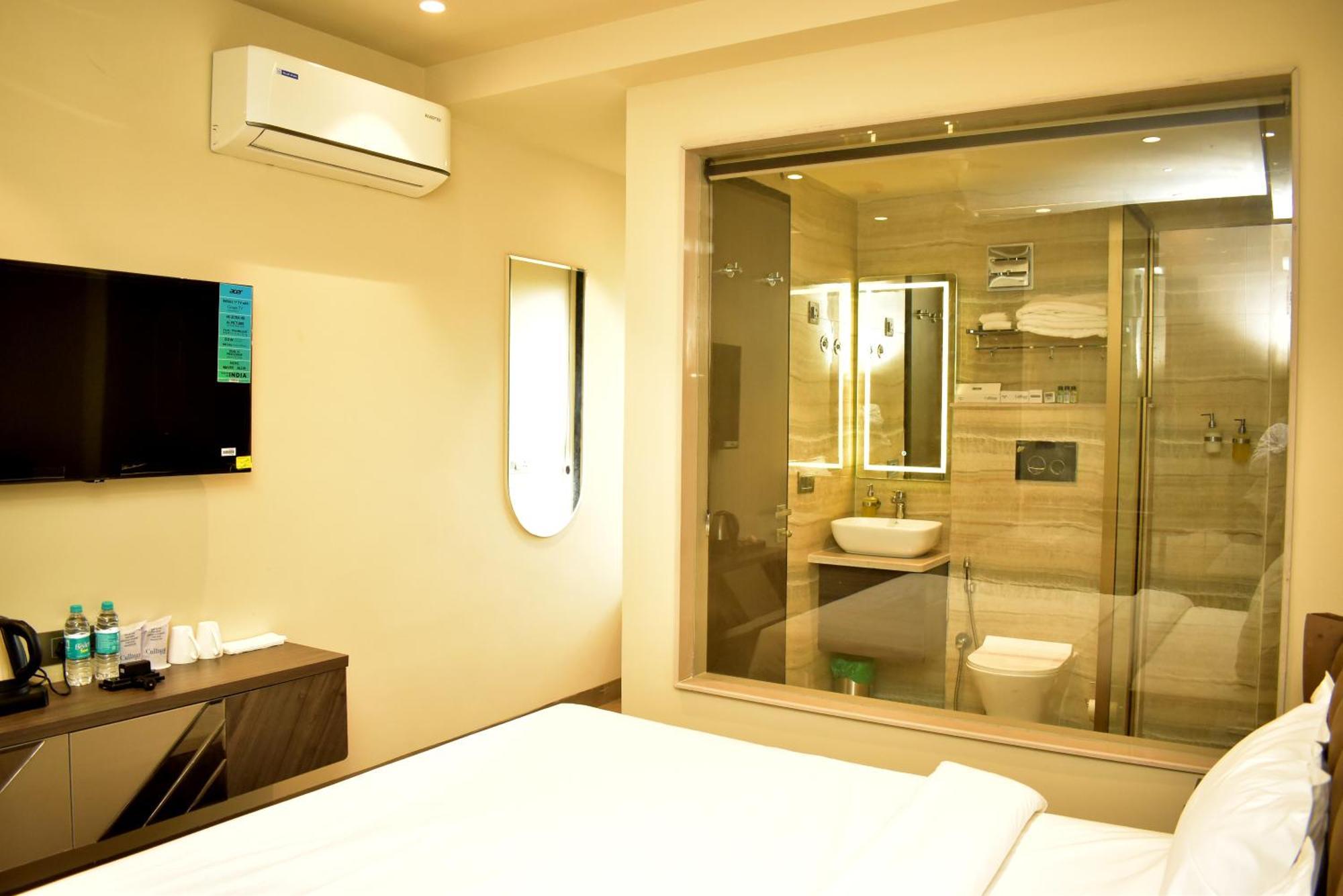 Hotel Cullinan By Qotel Janakpuri Deli Exterior foto