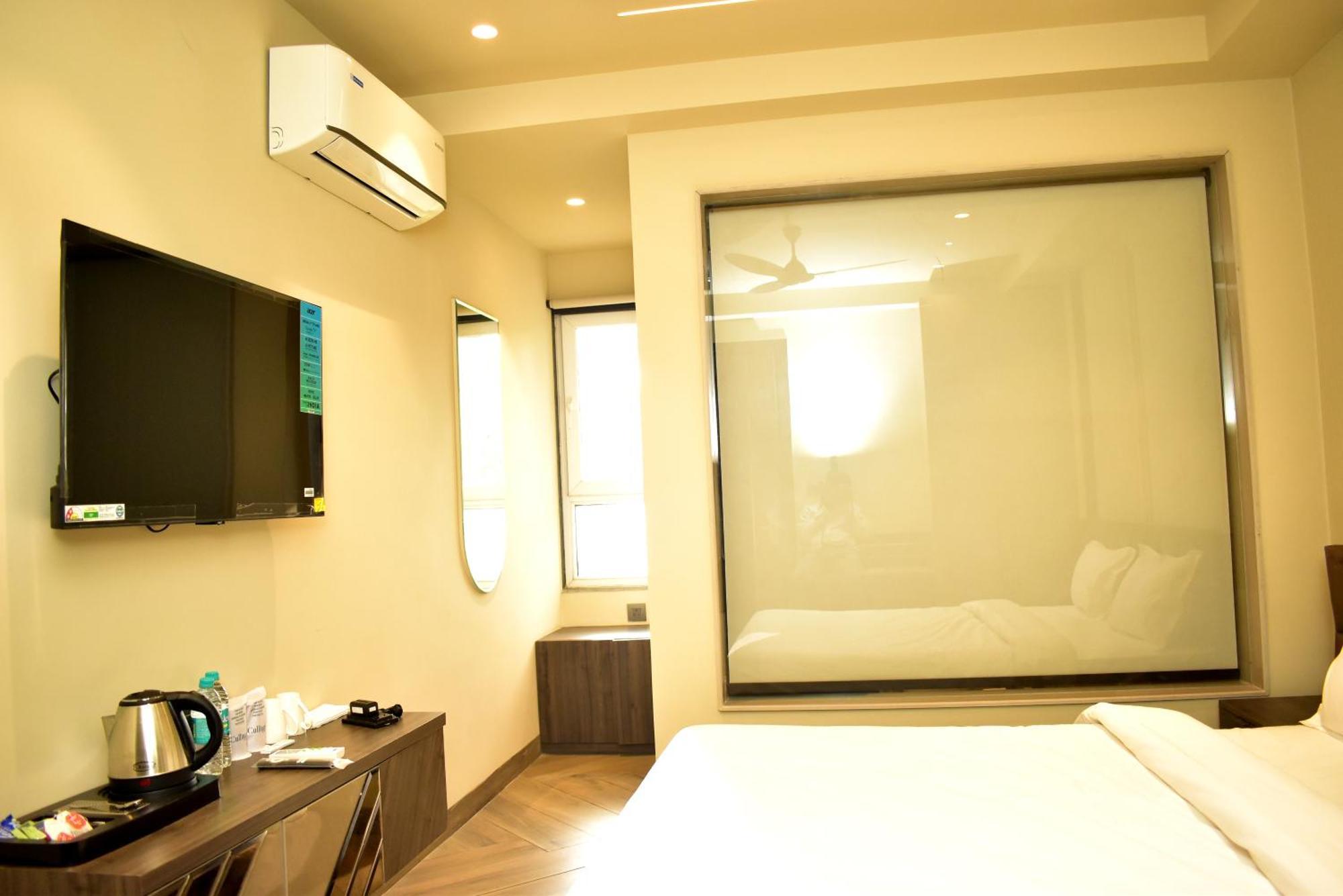 Hotel Cullinan By Qotel Janakpuri Deli Exterior foto